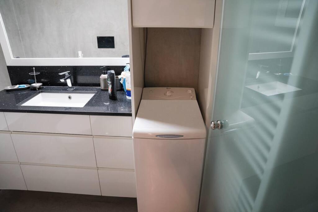 Sigma Sauna Nest Atény Exteriér fotografie